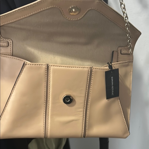 NWT Banana Republic Beige Leather Chain Shoulder Bag - Picture 6 of 6